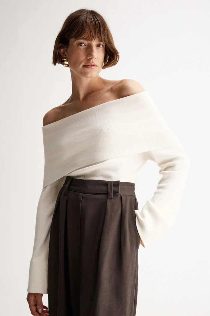 ALEXA KNIT TOP | Ivory - Darling & Domain