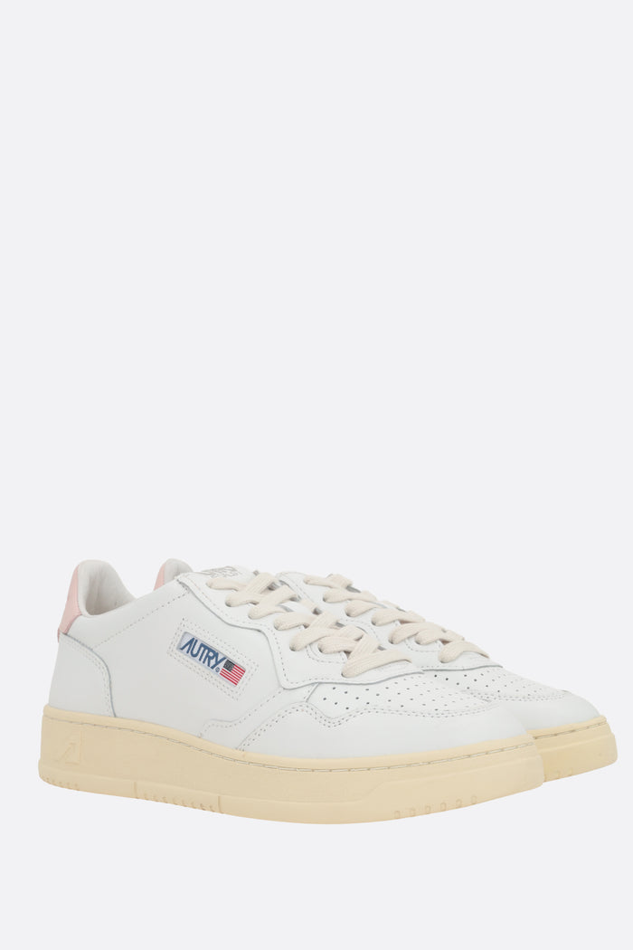 Autry Medalist sneakers in smooth leather