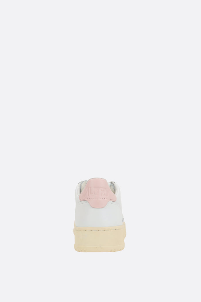 Autry Medalist sneakers in smooth leather