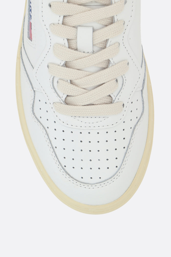Autry Medalist sneakers in smooth leather