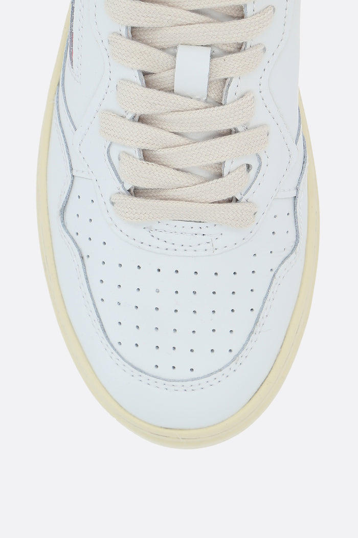 Autry Medalist sneakers in smooth leather