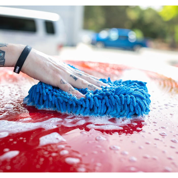 TRC Chenille Wash Mitt Blue Example