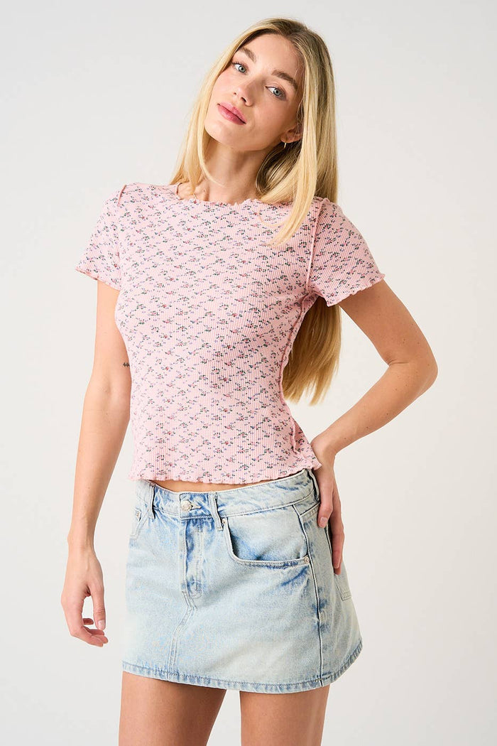FLORAL PRINT SHORT SLEEVE WAFFLE KNIT TOP: ROSY PINK