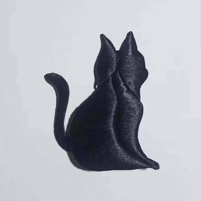 Handmade Thread-Wrapped Cat Brooch - Artisanal Chanhua Feline Floral Accessory