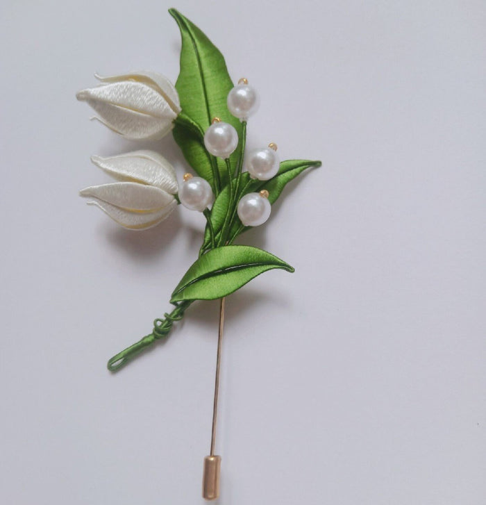 Handmade Thread-Wrapped Lily of the Valley Brooch - Artisanal Chanhua Floral Pin