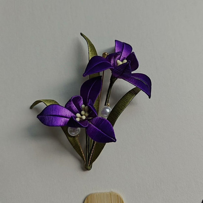 Handmade Thread-Wrapped Orchid Brooch - Artisanal Chanhua Floral Accessory