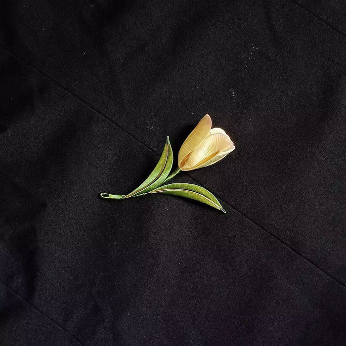 Handmade Thread-Wrapped Tulip Brooch - Elegant Chanhua Floral Jewelry