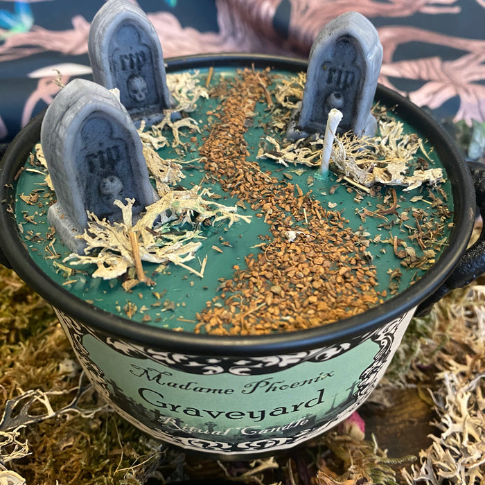 Graveyard | Ancestor Offering Cauldron Candle