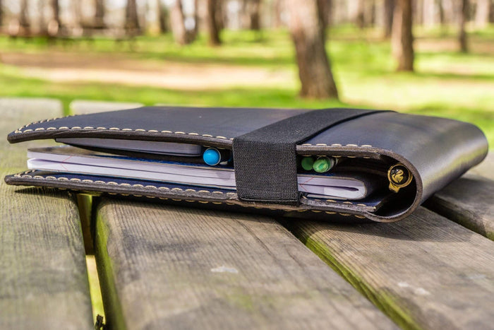 Leather Leuchtturm1917 B5 Notebook & iPad Air/Pro Cover - Navy Blue