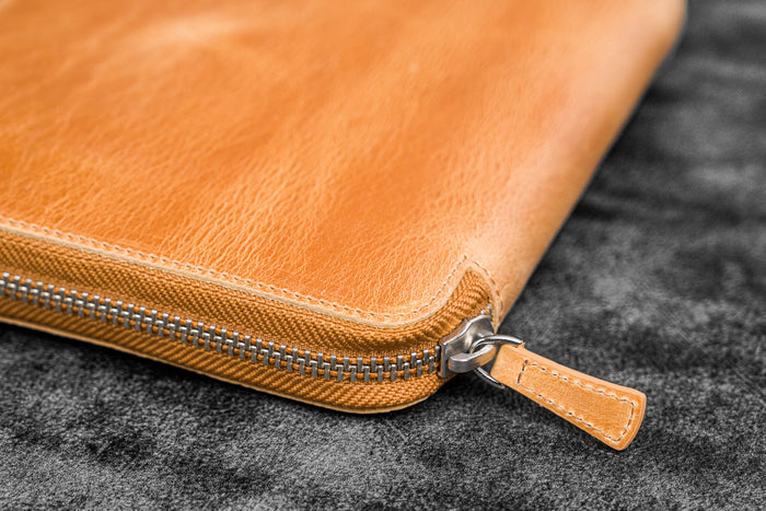 Leather Zippered 20 Slots Pen Case - Crazy Horse Honey Ochre