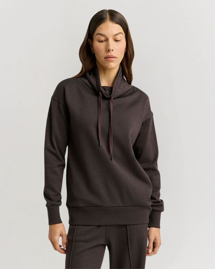 LOUNGE_FUNNEL_NECK_SWEAT in Date by Toorallie