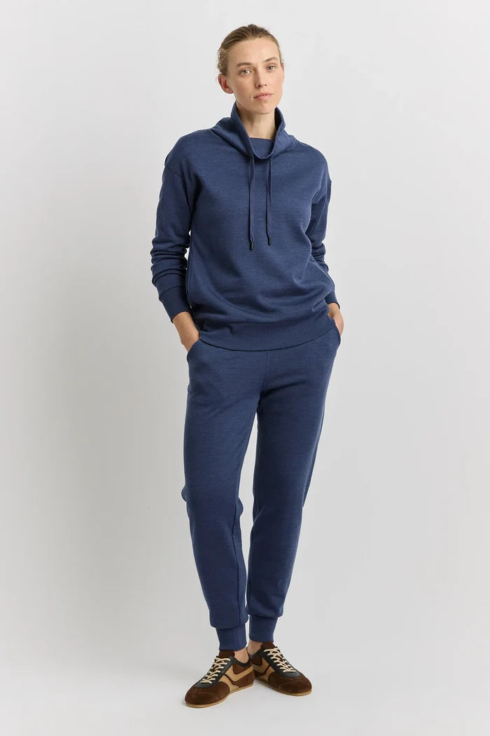LOUNGE FUNNEL NECK SWEAT | Galaxy - Darling & Domain