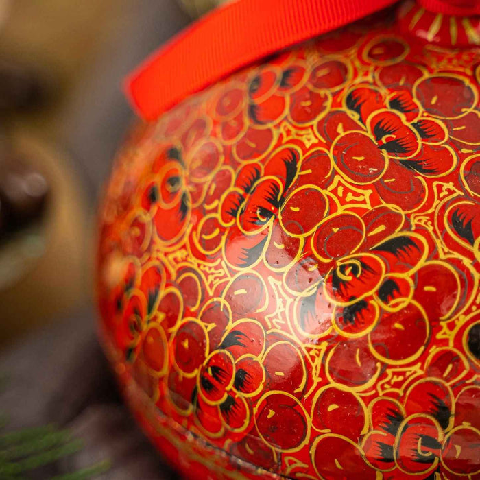 Milk Pistachio in a Handmade Bonbonnière, Palm Oil Free, 130g