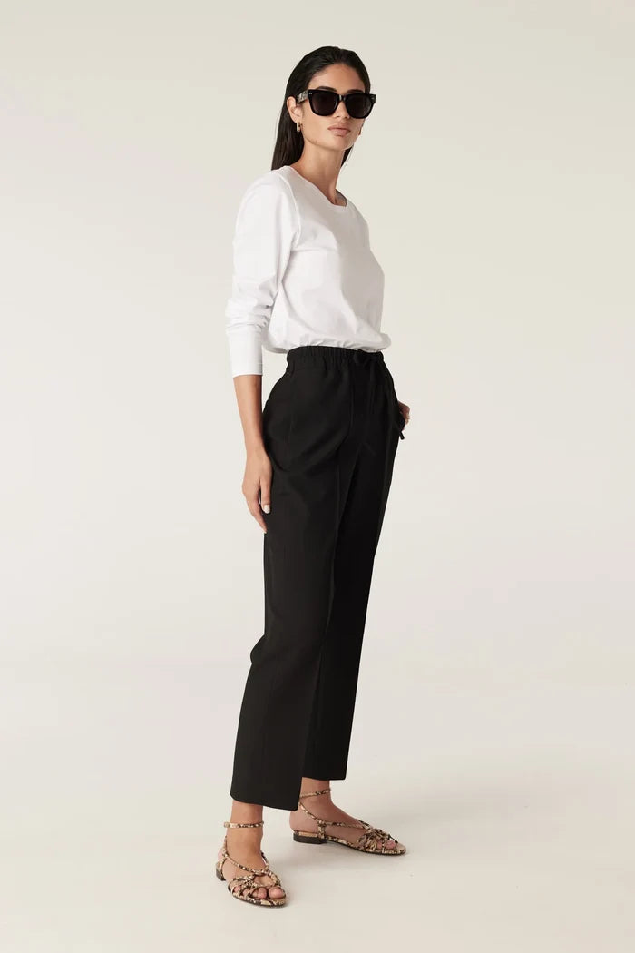 PIMA LONG SLEEVE TOP | White - Darling & Domain