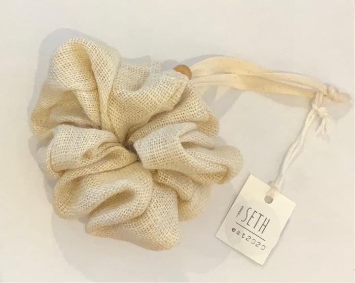 Seth Shower Pouf
