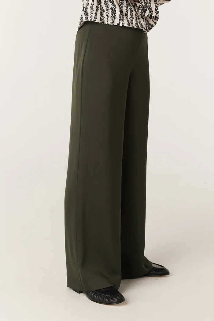SIBELLE PANT | Olive - Darling & Domain