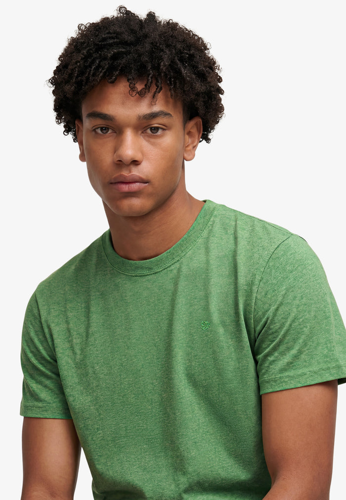 Superdry Essential Serif Logo Tee
