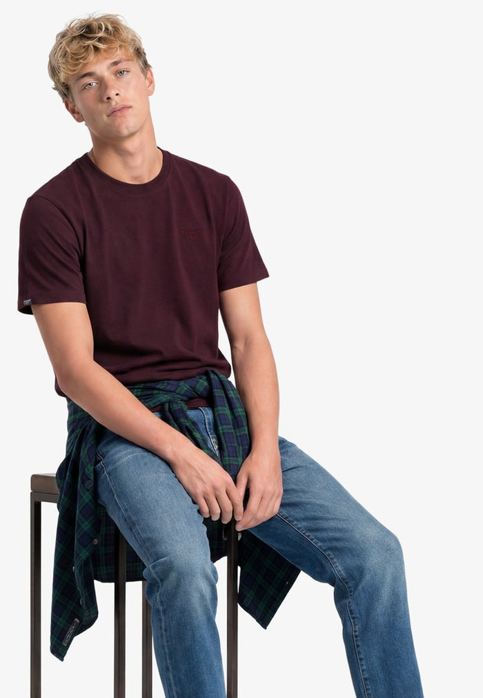 Superdry Essential Serif Logo Tee
