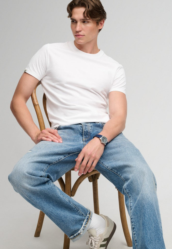 Superdry Essential Serif Logo Tee