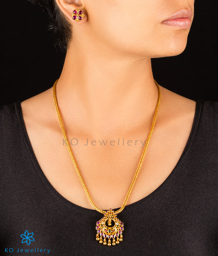 The Hridya Silver Pendant (Red)