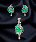 The Maavu Silver Green Kemp Mango Pendant & Earrings