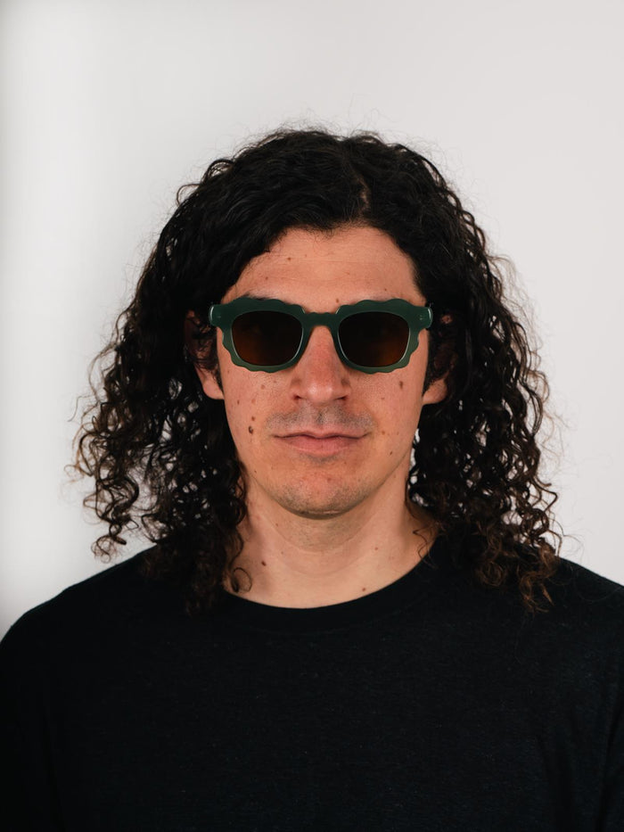 Wavy Square Sunglasses | Green-Image 4